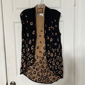 Leopard print vest